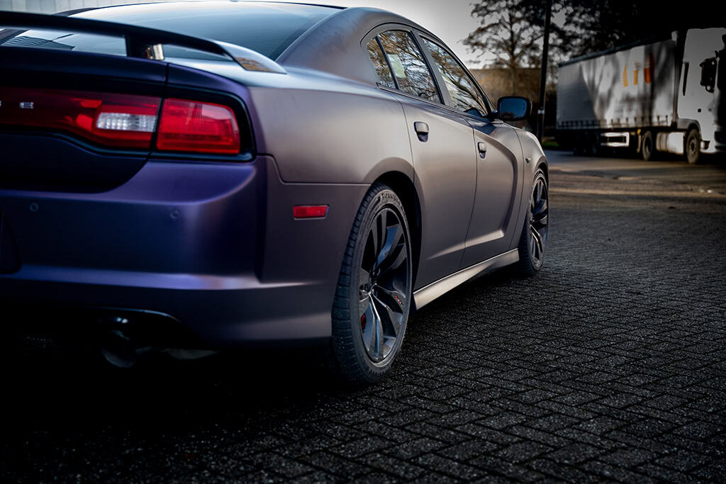 Detail van carwrap op achterscherm